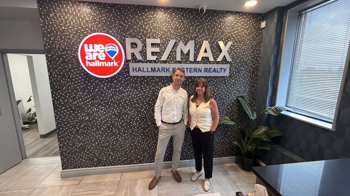 MikeShoreman's tweet image. It was a pleasure joining the teams at @remax this week talking stress management and burnout prevention with their realtors.