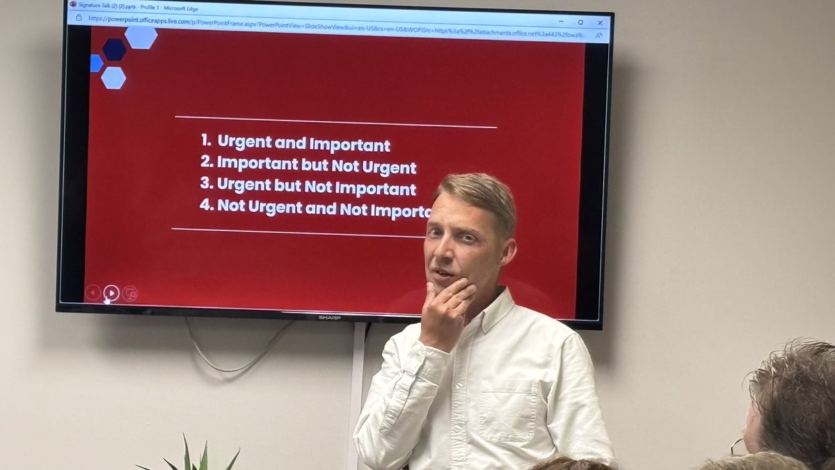 MikeShoreman's tweet image. It was a pleasure joining the teams at @remax this week talking stress management and burnout prevention with their realtors.