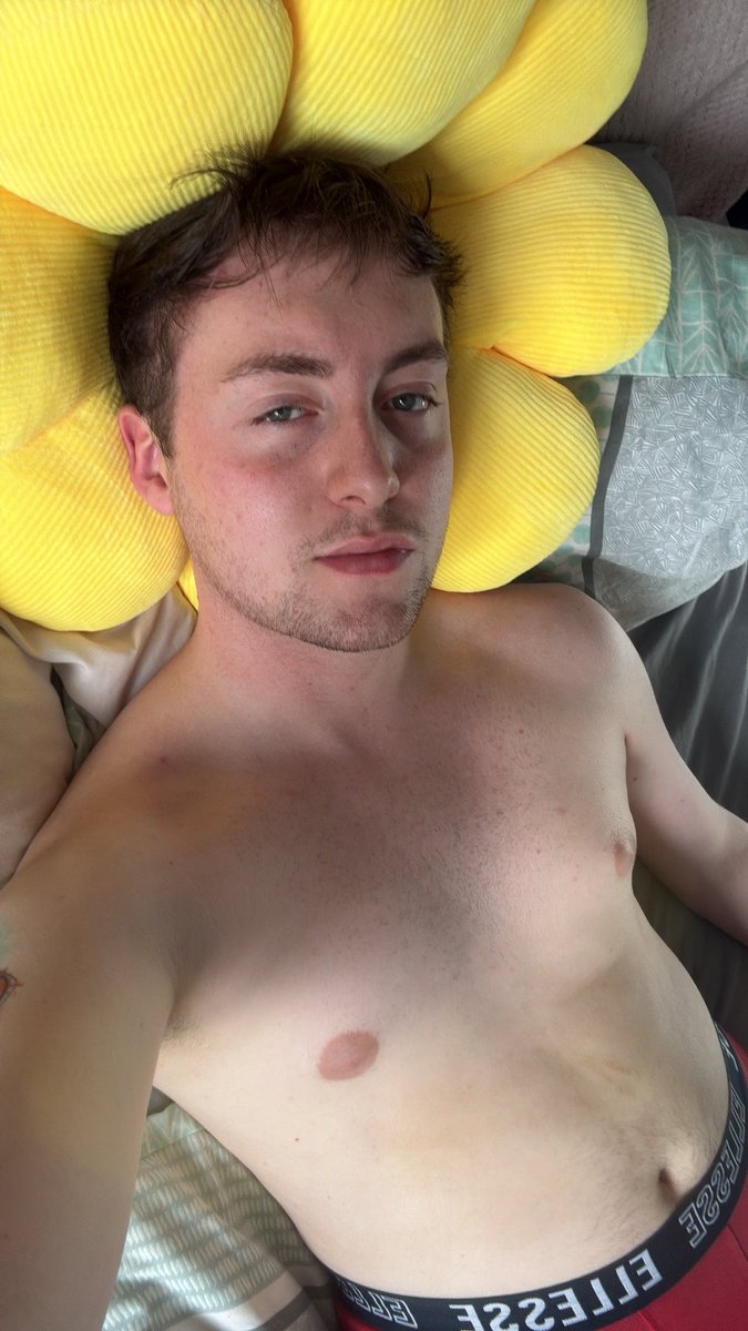 this weather got me melting awayyy🫠