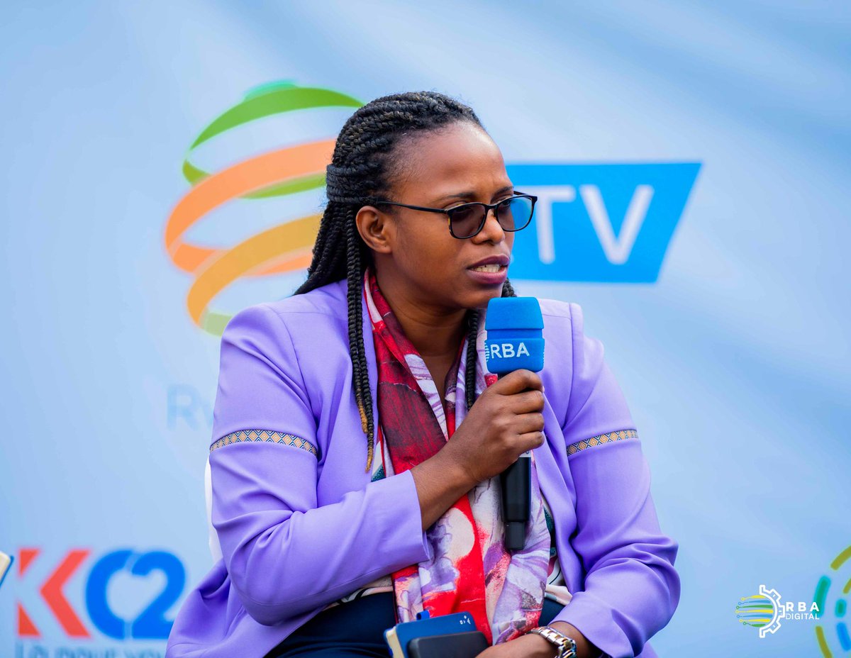 GakenkeDistrict's tweet image. Binyuze muri gahunda ya #RBAHafiYawe, igamije kwegereza abaturage zimwe muri gahunda za @Radiorwanda_RBA, uyu munsi Abanyamakuru bayo bataramanye n'abayobozi n'Abaturage b'Akarere ka Gakenke mu Murenge wa Ruli
@muka_vestine @gahundemaurice
@RwandaLocalGov @UWAYODivin