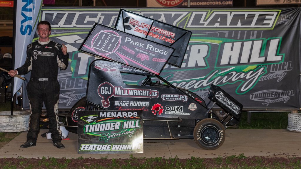 MNMicroSprints's tweet image. 🏁 @CalebMoen88 in Victory Lane at Thunder Hill Speedway (6/18/2025) 
myracepass.com/events/589911/…