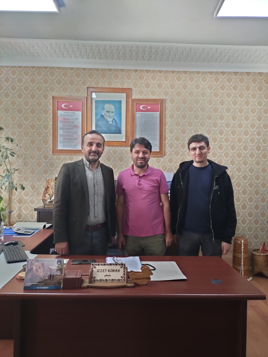 Kurum müdürümüz <a href="/mssahin_/">mşşahin🇹🇷</a> <a href="/caykarahem/">caykarahem</a>'ne veda ziyaretinde bulundu.