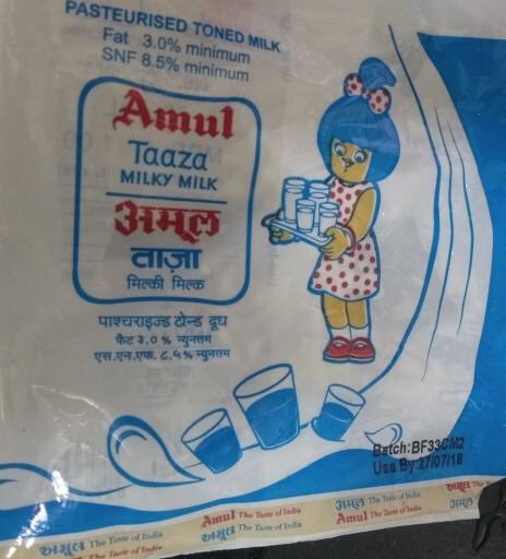 Sharma_Ankit09's tweet photo. @ZeptoNow @zeptocares Expiry products. The Customer Care executive is fooling us. There is no gas in both thumbs up (tampered bottles). The Bread had fungus and was broken, and the milk had expired. #zeptoscam #zepto https://t.co/xpx2dVL5tj