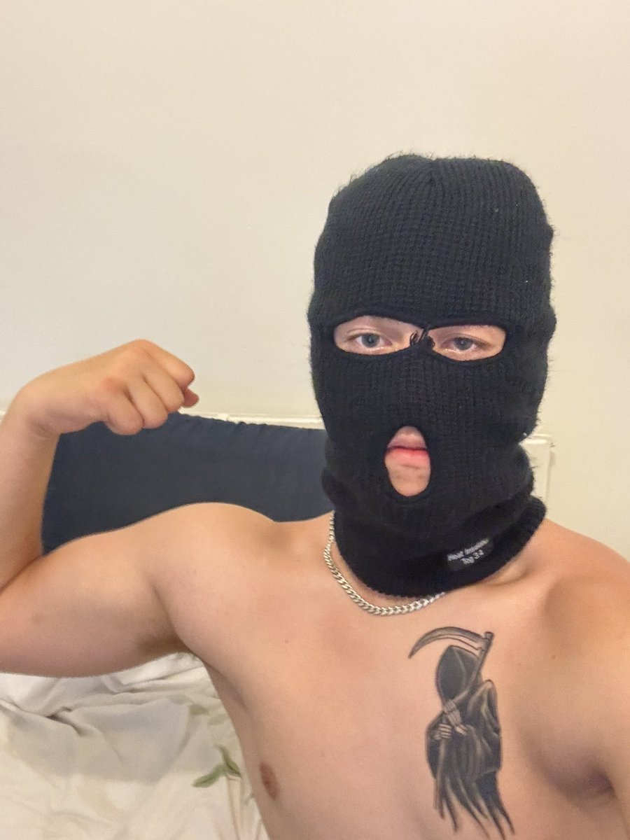 busternutter18's tweet photo. Full link in bio for more content 😈 https://t.co/z7li29Wkan
