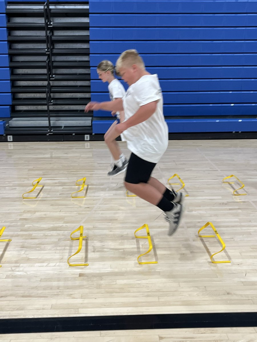 YOUTH SPEED &amp; AGILITY 

Day 2 was dominated by footwork and basic running mechanics 💪

Day 3 will be Monday, June 23rd !