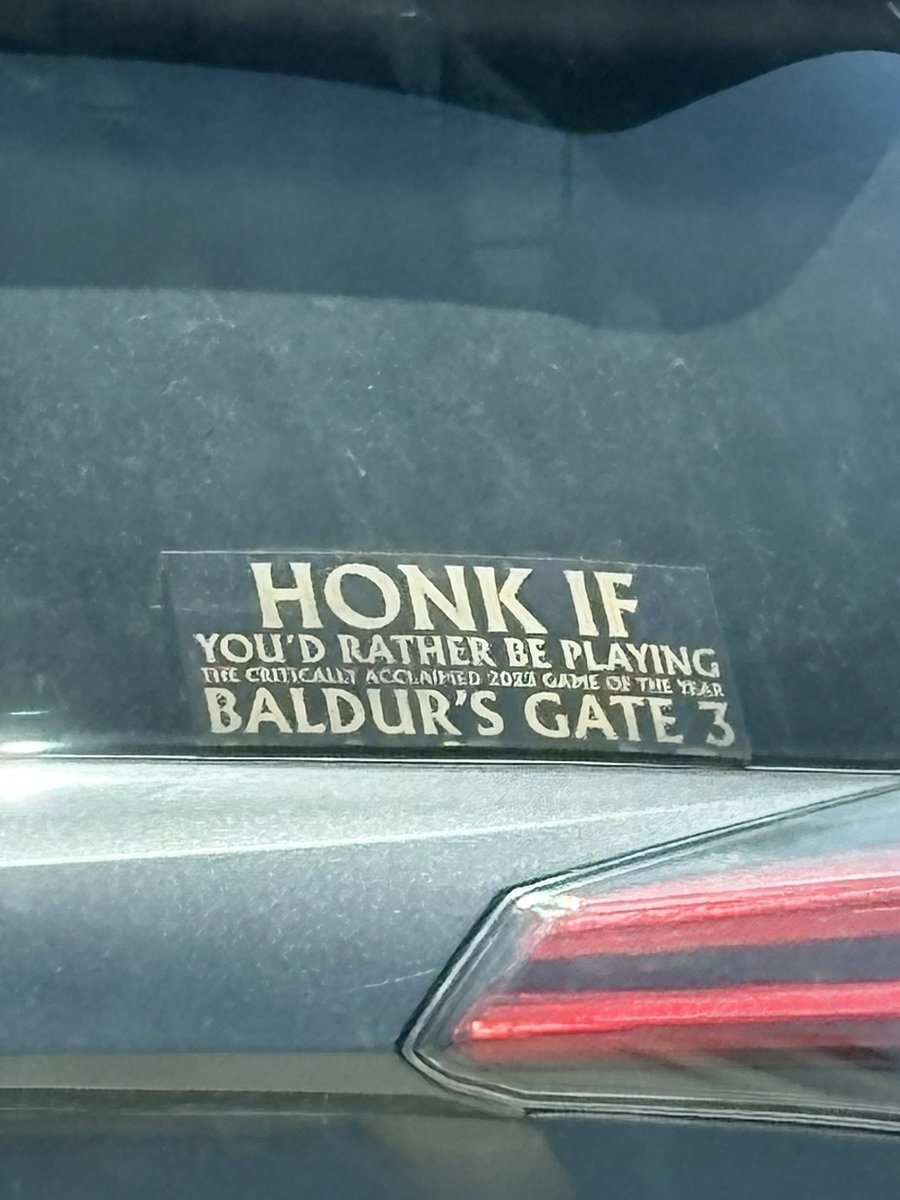 MixYenn's tweet image. OKAY which one of you was in front of me in the drive-thru just now?!?!