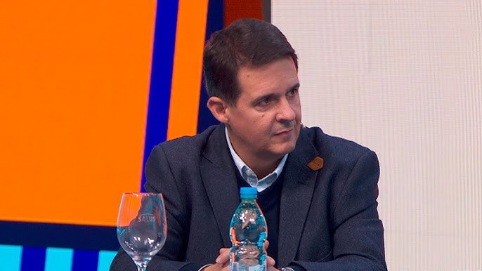 BUYSAN (@buysan) on Twitter photo Falleció el Dr. Gonzalo Varela. Cardiólogo, presidente del Básquet de <a href="/BiguaOnline/">Bigua Online</a>. Dolor e infamia. Tipazo, respetuoso, caballero, siempre dispuesto a dar una mano en su profesión o en el deporte. Muy querido en el ambiente. A sus familia, amigos y compañeros del club y la Falleció el Dr. Gonzalo Varela. Cardiólogo, presidente del Básquet de <a href="/BiguaOnline/">Bigua Online</a>. Dolor e infamia. Tipazo, respetuoso, caballero, siempre dispuesto a dar una mano en su profesión o en el deporte. Muy querido en el ambiente. A sus familia, amigos y compañeros del club y la
