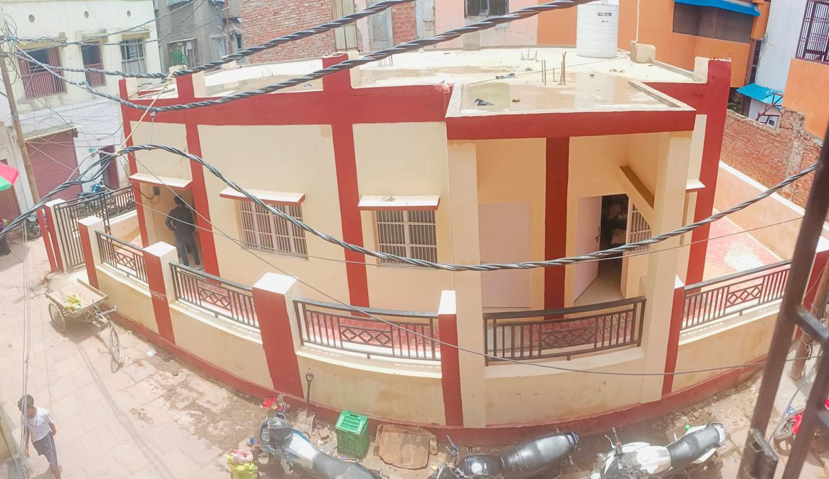 shreyashsingh07's tweet image. बुचड़ख़ाने को ध्वस्त कर बना दिया स्वास्थ्य केंद्र!🧡🚩

#Varanasi #Kashi #YogiAdityanath