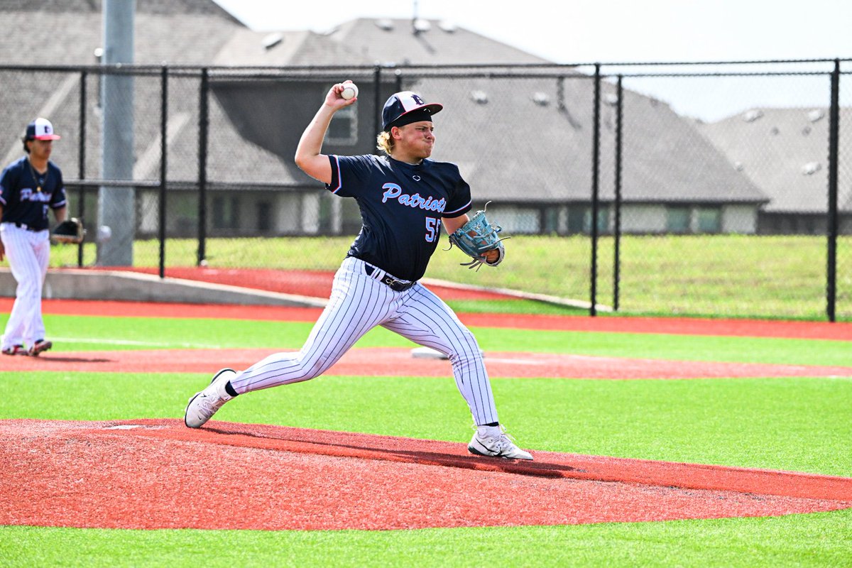 reeserosenbaum4's tweet image. Came into the game and shut it down for the win today!! @FiveToolTexas @dalrob16 @CoachTibbs12 @CGeorge1M @CoachPeacock26 @LBBBaseball @PrinxeHitEmUp