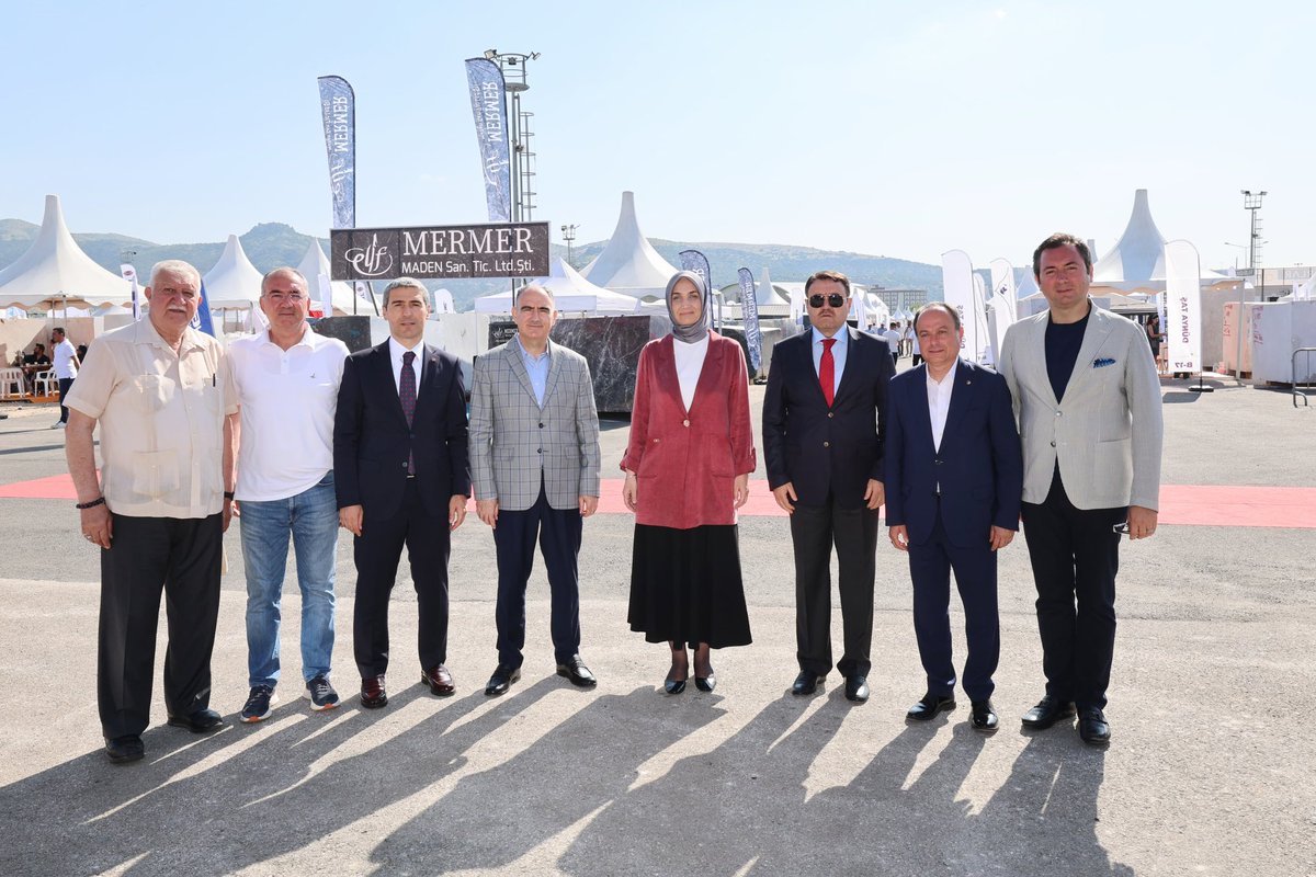 Zafer Kalkınma Ajansı Olağan Yönetim Kurulu Toplantısı dolayısıyla Afyonkarahisar’da bulunan Valimiz Sayın Musa Işın; Afyonkarahisar Valisi Sayın Doç. Dr. Kübra Güran Yiğitbaşı, Manisa Valisi Sayın Vahdettin Özkan ve Uşak Valisi Sayın Dr. Naci Aktaş ile birlikte Blok Mermer
