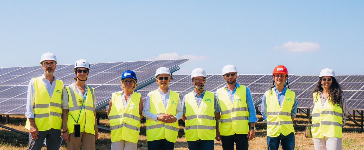 Villes de France (@villesdefrance) on Twitter photo ☀️ 30 429 panneaux photovoltaïques installés pour une puissance de 13,7 MWc,
⚡️ Une production annuelle équivalente à celle de 7 000 foyers, avec 3 700 t de CO₂ évitées,
🌿 Installé sur 20 hectares de friche minière réhabilitée, 
📈 10 M€ d’investissement par ☀️ 30 429 panneaux photovoltaïques installés pour une puissance de 13,7 MWc,
⚡️ Une production annuelle équivalente à celle de 7 000 foyers, avec 3 700 t de CO₂ évitées,
🌿 Installé sur 20 hectares de friche minière réhabilitée, 
📈 10 M€ d’investissement par