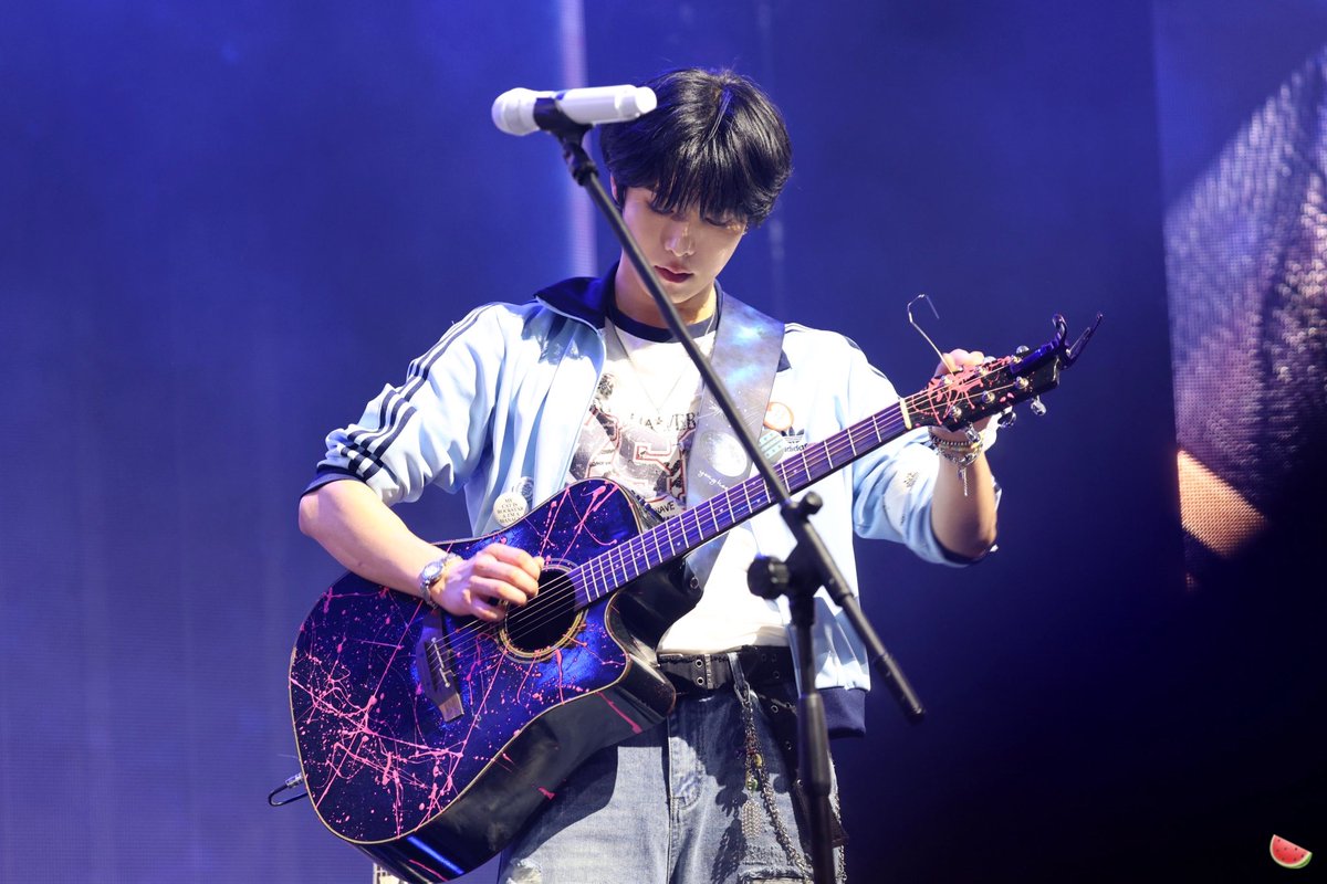 250615 O! NEW E!volution Ⅳ ENCORE

#원위 #ONEWE
#용훈 #YONGHOON