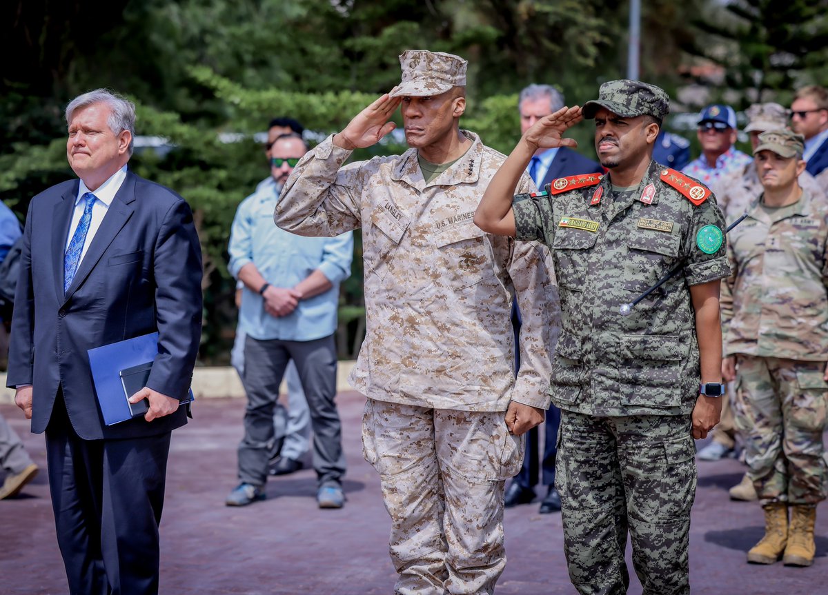 #WAR: Wafdi Ka socda Maraykanka oo booqasho ku tagay Berbera iyo Hargeysa
hbnonlinetv.com/wafdi-ka-socda…