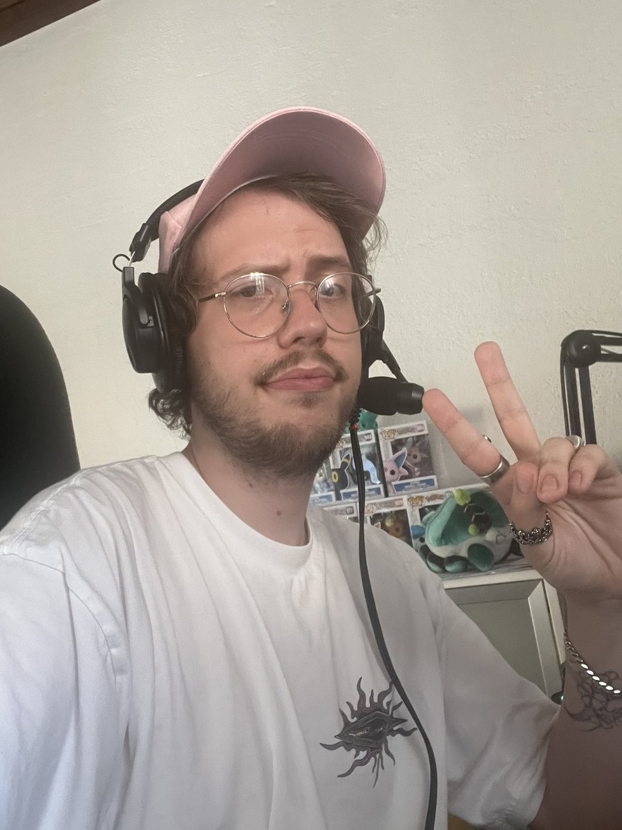 On se retrouve à 20h00 sur la chaîne de <a href="/LFDI_LOL/">La Faille des Invocatrices</a> pour un in house ! ( oui je vais bel et bien cast 🧐)