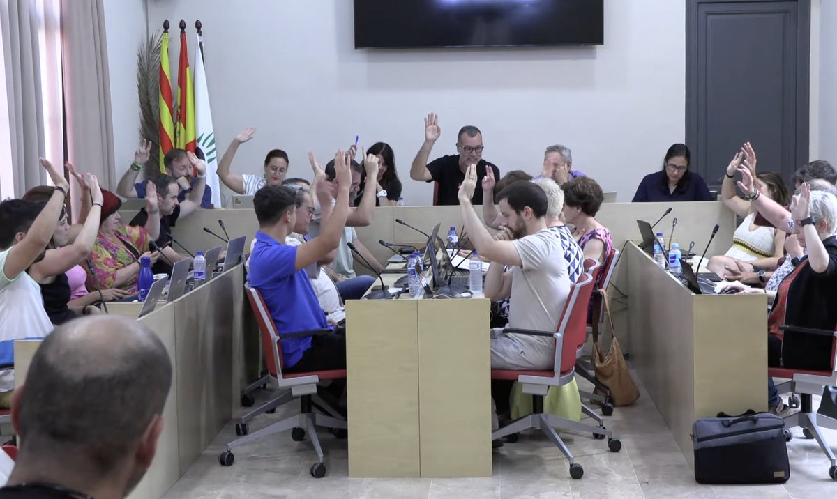 Punt 10.4 Modificació de l’ordenança núm. 21, reguladora de preus públics per a activitats com la Festa de Cap d’Any.

S’aprova per unanimitat. #PleSVH