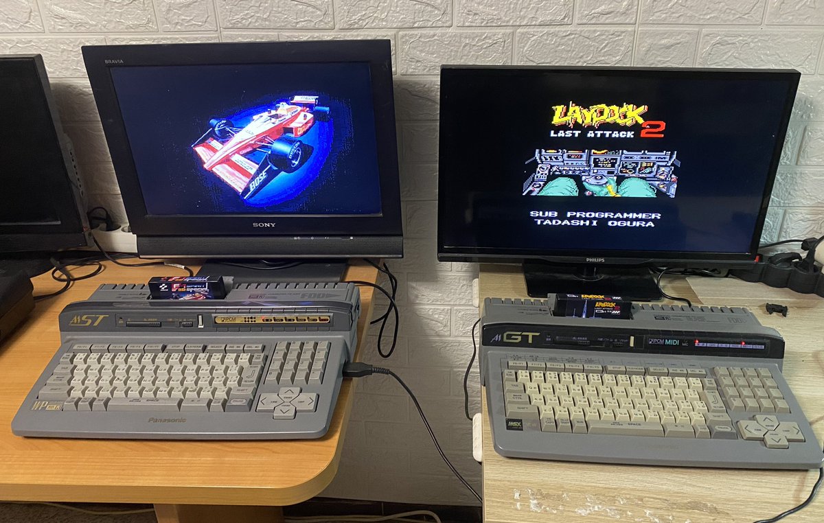 themsxlovers's tweet image. Un amigo nos ha pedido 2 juegos exclusivos para su nuevo y flamante MSX2+
F1 Spirit 3D (Konami)
Laydock 2 (T & E soft )
Ambos con soporte MSX-MUSIC y por supuesto en formato MEGAROM por si le falla la disquetera, además de una carga 50% más rápida !!
Dale caña Camarada!!
