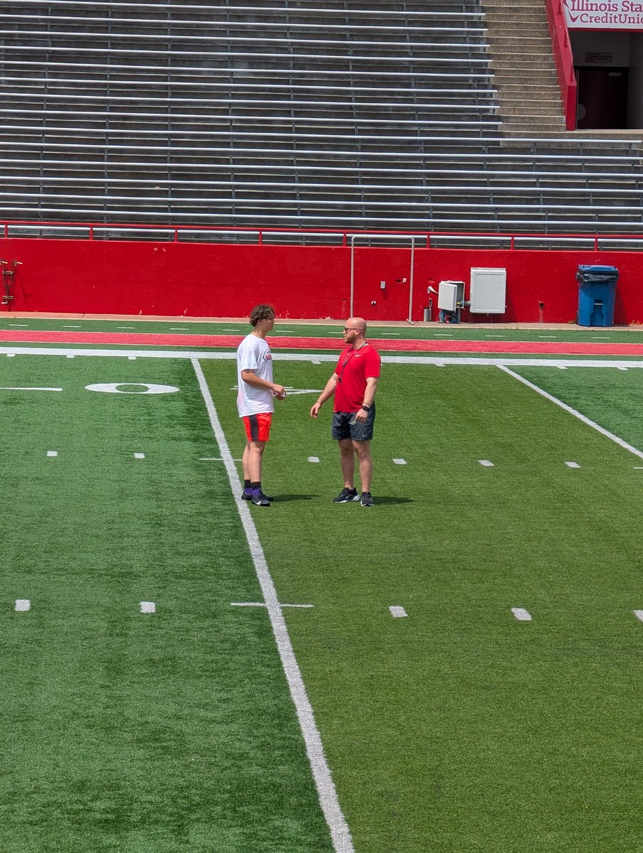 Sonnykyoung2009's tweet image. Camp season is Done! Thank you to all the coaches and staffs!
Sophomore season starts!
@BoilerFootball @sixstarfootball @MJ_NFLDraft @IThawksfootball @CamdenDietz @coachgrantcain @jamiestento @PatLambert13 @JGonzalesJr10 @leblanc_fb @QBHitList @DavidWayneSpur2 @keikiokalani…