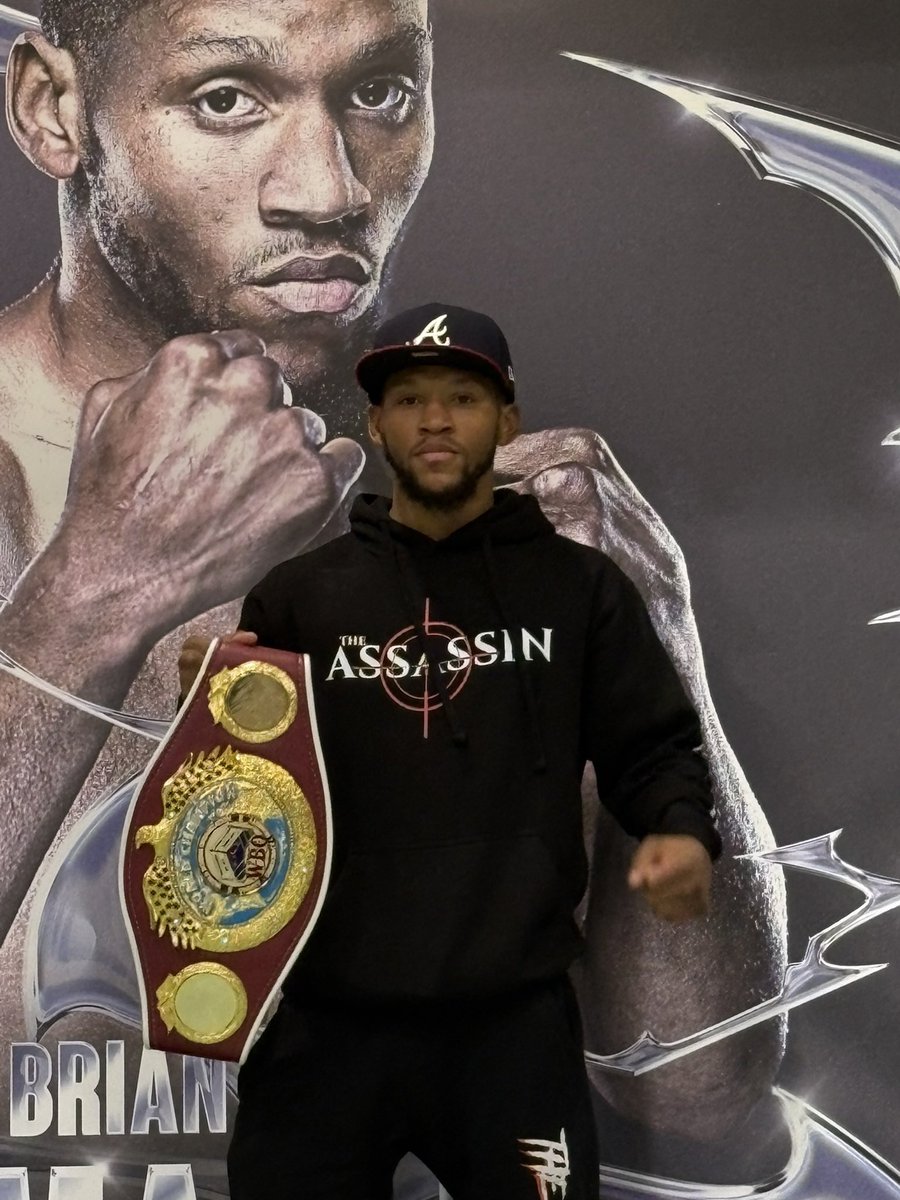 TheBoxers2023's tweet image. #NormanSasaki #NormanJrSasaki @trboxing WBO世界ウェルター級王座2度目の防衛に成功したブライアン・ノーマンJr.選手は、初めて訪れた日本のホスピタリティに感銘を受けた様子。試合後会見では勝利への過程を振り返りつつ、病院直行で不在の佐々木へのリスペクトを語りました。…