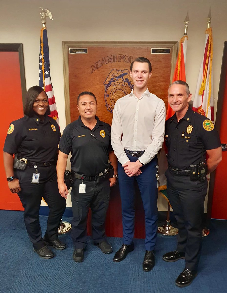 We were honored to host Danis, an intern from Germany 🇩🇪, <a href="/MiamiPD/">Miami PD</a>'s International Training Center. His passion and global perspective enriched our team. Danis, thank you for choosing Miami—you’ll always have a second home here. 👮‍♂️🤝🇺🇸 #CulturalExchange #MiamiPD <a href="/CityofMiami/">City of Miami</a>