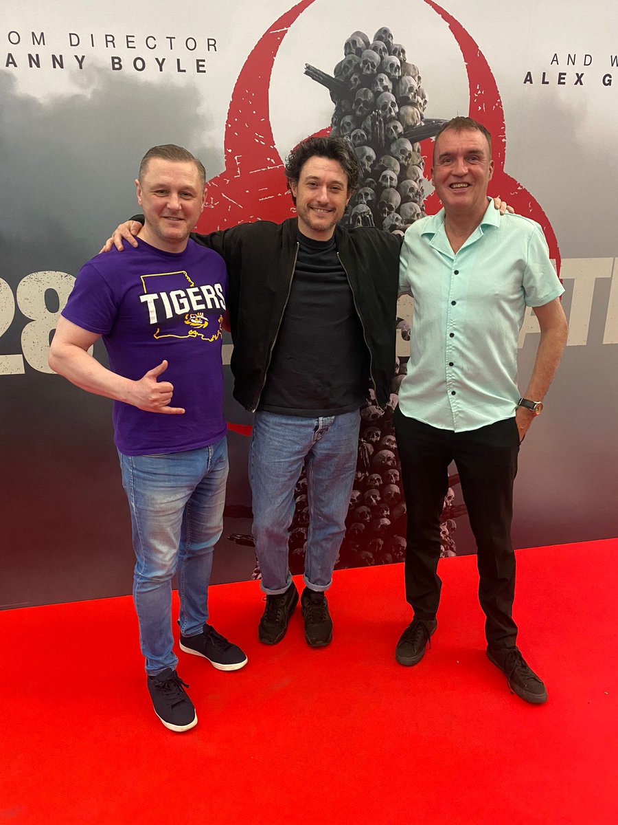 Robbie Walsh (@rbwlsh) on Twitter photo At the <a href="/28YearsLaterMov/">28 Years Later Movie</a> premiere last night in <a href="/ODEONcinemasIRE/">ODEON Ireland</a> with <a href="/SonyPicturesIRL/">Sony Pictures IRL π¬</a> <a href="/SonyPictures/">Sony Pictures</a> brilliant addition to the franchise! Photos by #brianmcevoy #28YearsLater #sonypictures <a href="/JaneOwenPR/">Jane Owen Public Relations</a> At the <a href="/28YearsLaterMov/">28 Years Later Movie</a> premiere last night in <a href="/ODEONcinemasIRE/">ODEON Ireland</a> with <a href="/SonyPicturesIRL/">Sony Pictures IRL π¬</a> <a href="/SonyPictures/">Sony Pictures</a> brilliant addition to the franchise! Photos by #brianmcevoy #28YearsLater #sonypictures <a href="/JaneOwenPR/">Jane Owen Public Relations</a>
