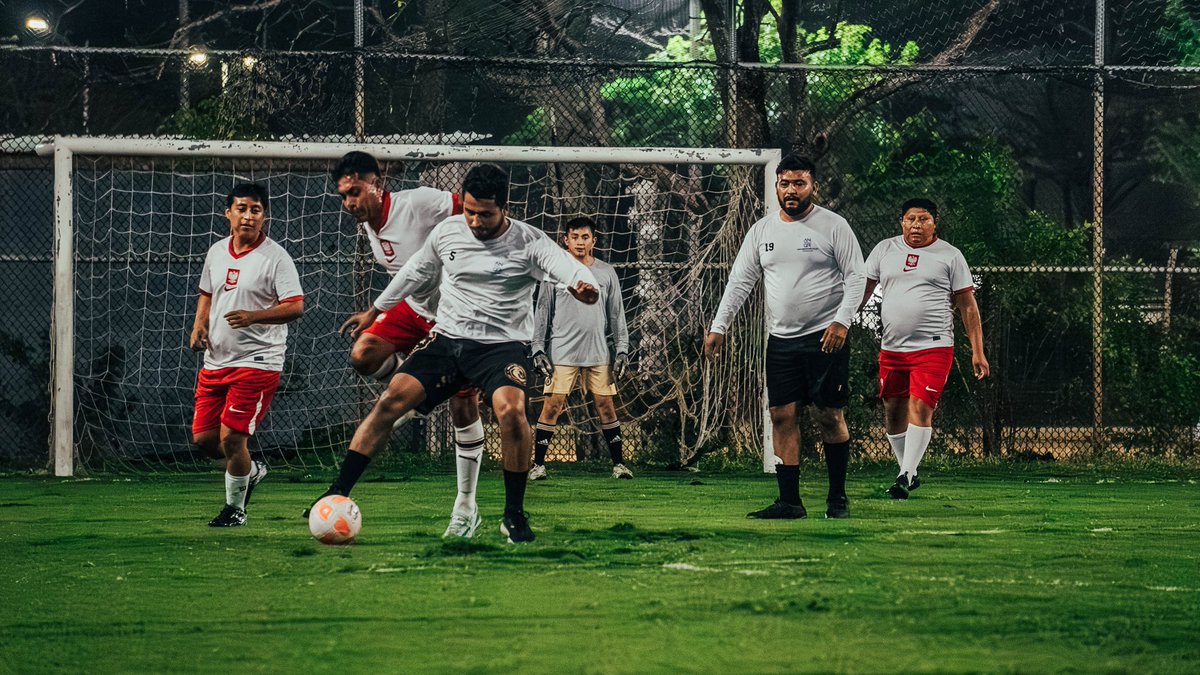 La Capitanía de Puerto Regional de Puerto Juárez nos extendió una invitación para participar en su torneo deportivo con motivo del Día de la Marina. ⚽️El día de ayer se llevó a cabo el encuentro deportivo entre el equipo de Asociados Náuticos y el equipo de Ultramar.