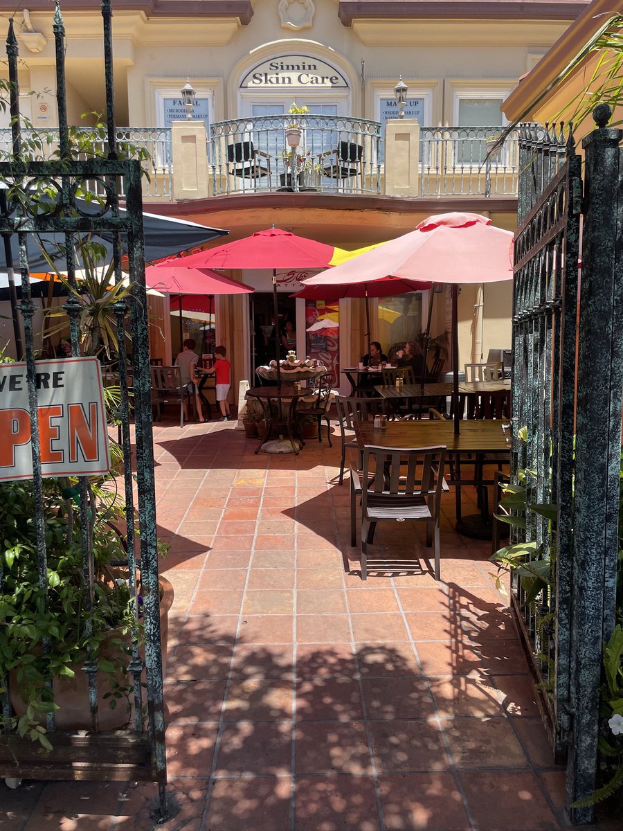 Benjamin Gottlieb tweet media