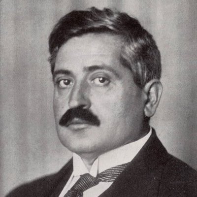 Talat Paşaya küfreden 0r0sbu evladı etnik p1çler ,
Sonunuz #Tehcir !
Er ya da geç 🇹🇷😡

Bir Talat gelecek ve t0prak isteyene altını verecek ! 
Kutlu geceler !