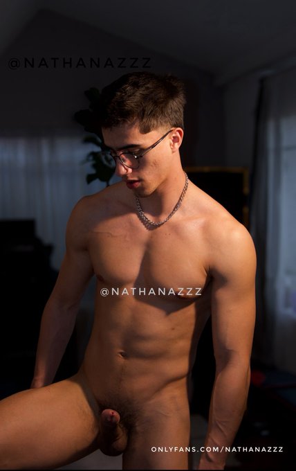 Venga y mama 👅👅😈 https://t.co/ar7uG5RGIo