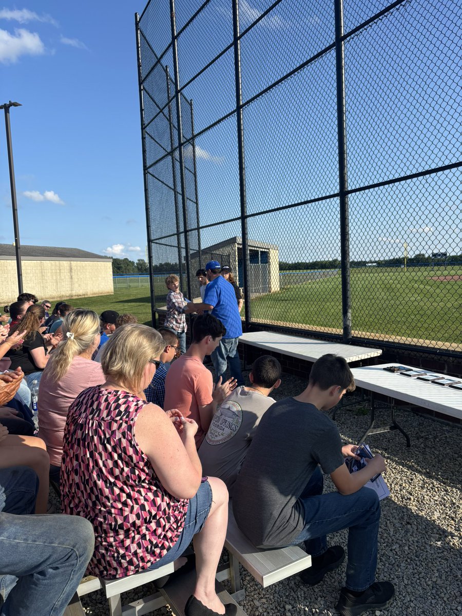 FairlawnSport's tweet photo. Fairlawn Baseball celebrated their 2025 season with the end of season awards this evening! Congratulations on a great season Jets! https://t.co/3jm9TgZMT3