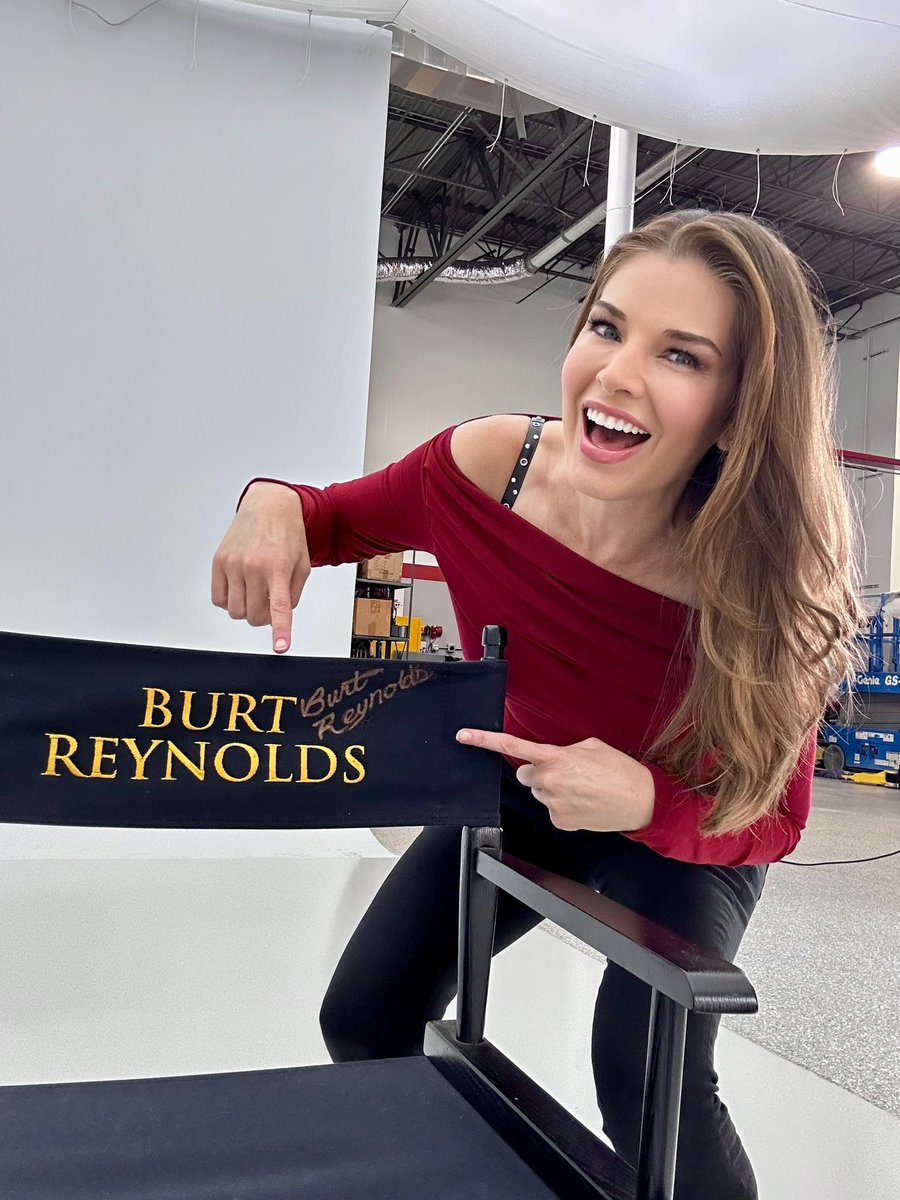 Can’t wait to share what I’m doing in Tampa, Florida 😀🚙🚗 Hint….. it has to do with a Pontiac 😆 Stay tuned!! It’s all for a GREAT cause 🥰❤️🇺🇸 #Pontiac #GTO #PontiacGTO #BurtReynolds #PontiacGirl
