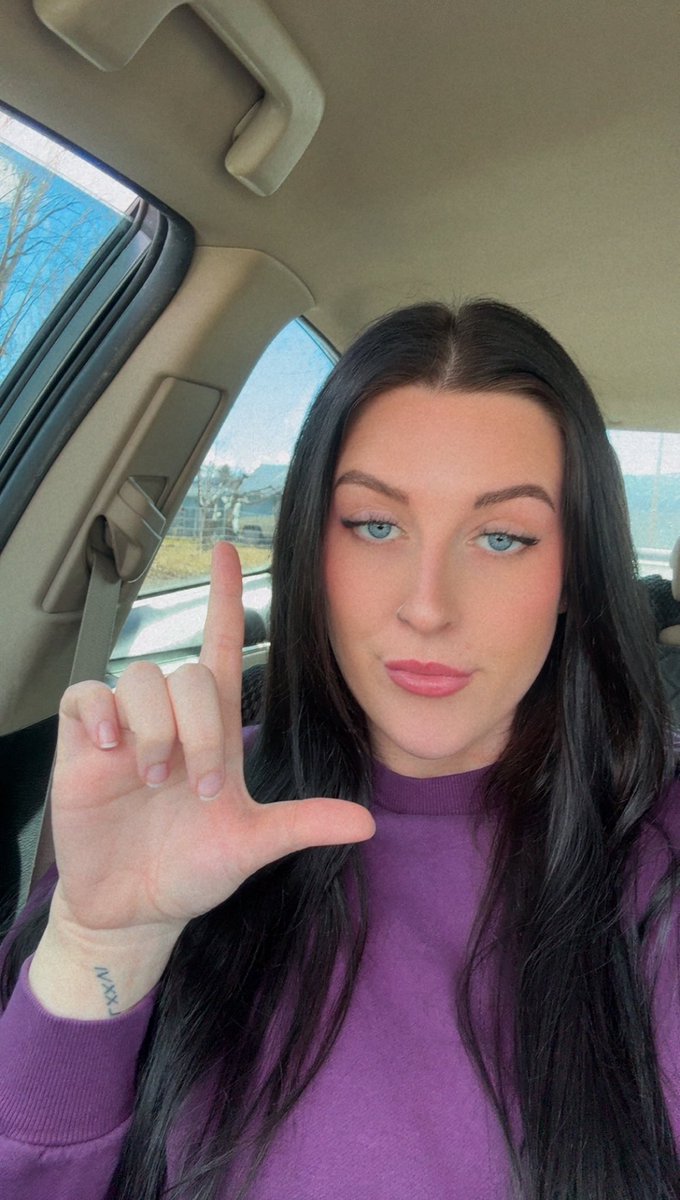 bow2bryce's tweet image. This is your sign to give in. We both know you want to