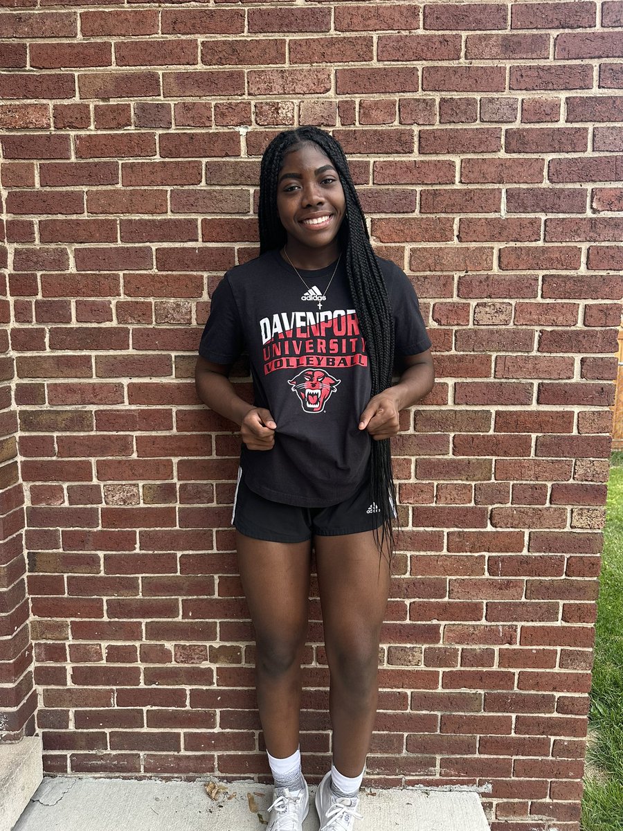 RedHawkVB's tweet image. Marist Volleyball #Program is excited to announce another Class of 2026 College Commit 🏐🤩 Senior Savanah Weathers ➡️ Davenport University #ProgramNCAA #Sav 👏✍️