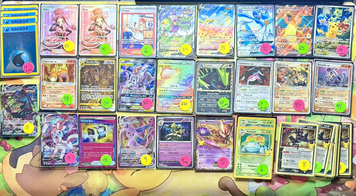 Leftovers! 🥗🍱

Comment the name of the card to claim. If I like your comment, the card is yours. 

Claim responsibly 

$1 PWE (up to 3 cards at your own risk) or $5 BMWT 

All orders are shipped in a top loader and sleeve 

PayPal, Zelle, &amp; Venmo (friends and family only) 

US