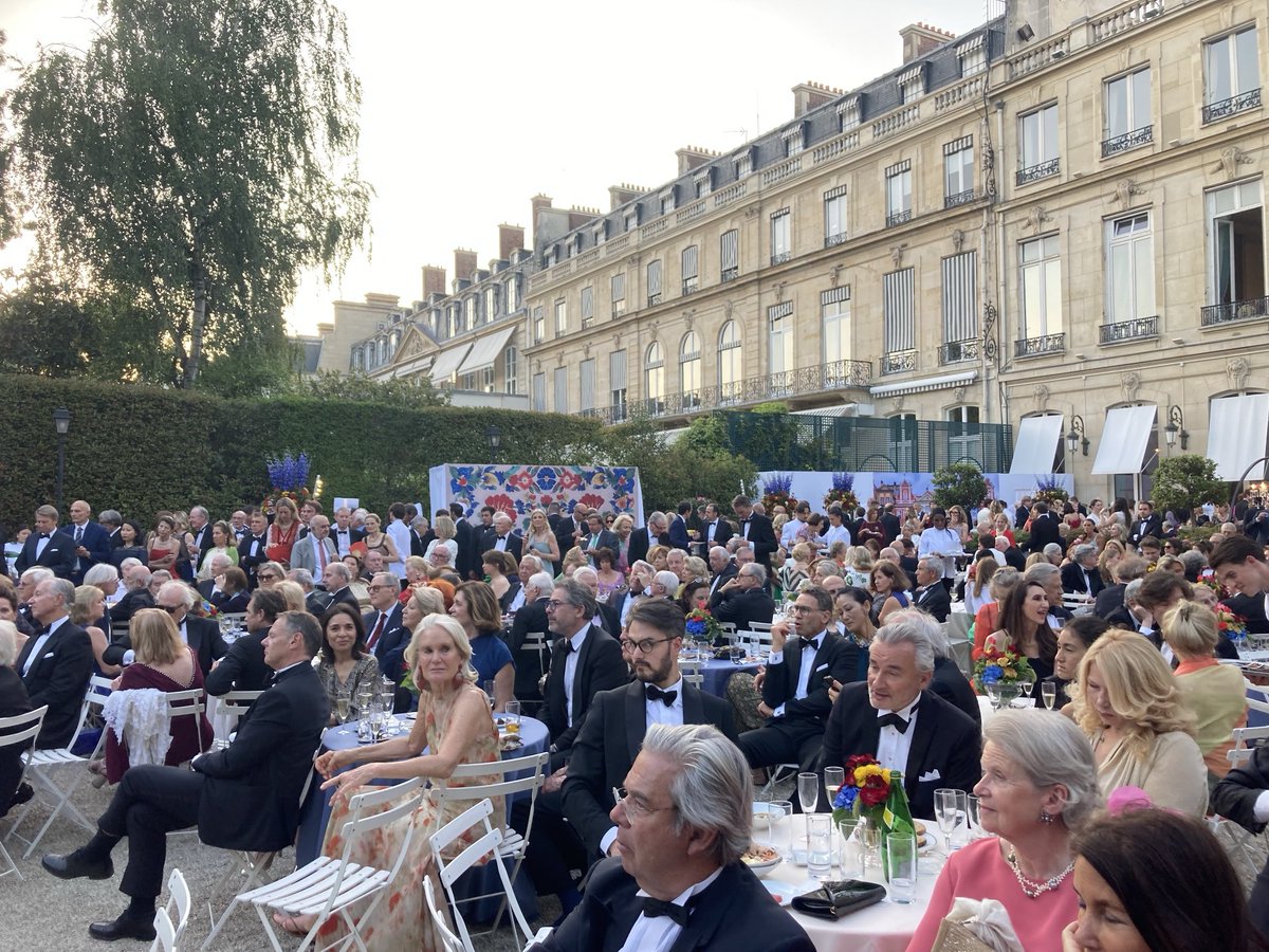 sochanska's tweet image. Conclusion of 🇵🇱Presidency of the Council of the 🇪🇺in the beautiful and historic setting of the Cercle de l’Union Interalliée.
Congratulations to @PLenFrance on 🇫🇷for organizing such a remarkable event! @Polska
#PolandInEU