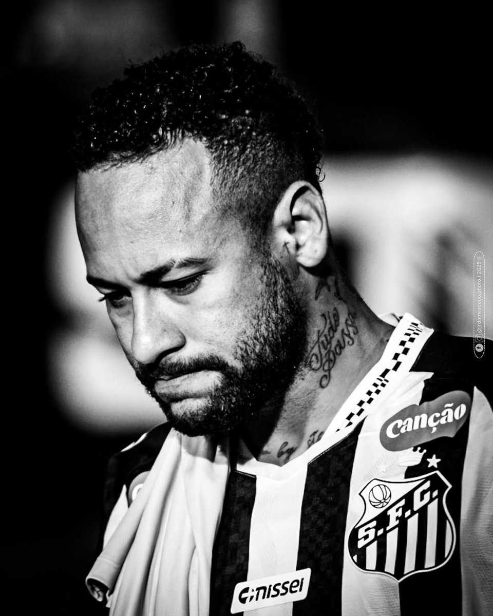 🚨⚽️⚽️⚽️🚨

*الموثوق  | diariodopeixe |*

*نيمار يشعر بالاستياء من الوضع في سانتوس وفي الوقت نفسه، قرر والد نيمار الاستماع إلى عروض من أندية أخرى قبل العودة للتفاوض مع نادي سانتوس.*