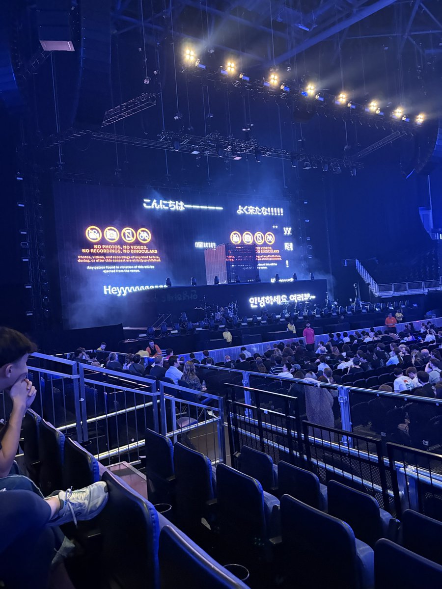 attending Ado’s concert in London was one of the craziest experiences ever, she’s so talented