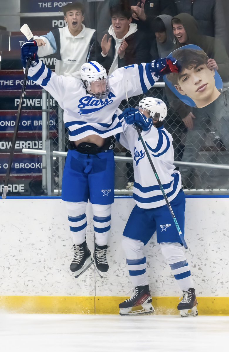 What a Yr for <a href="/ConnorHillig/">Connor Hillig</a> .

✅WCHA Hockey Player of the Year
🏒WIAA 1st team all state

And last night awarded <a href="/journalsentinel/">Journal Sentinel</a> Boys Hockey Player of the Year and was a finalist for the Boys Athlete of the Year! 

Can’t wait to see him play with the <a href="/JanesvilleJets1/">Janesville Jets</a>