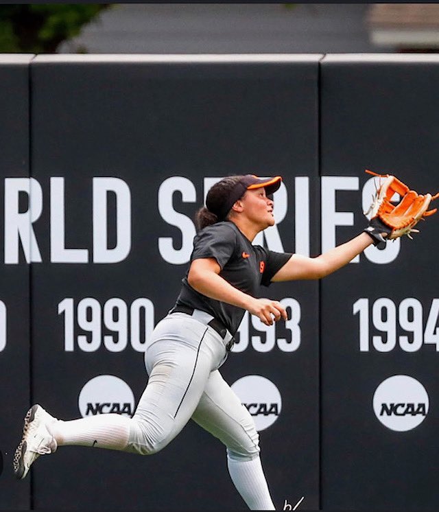 LionUpSoftball's tweet image. Hammond America please welcome transfer INF Katie Lott!