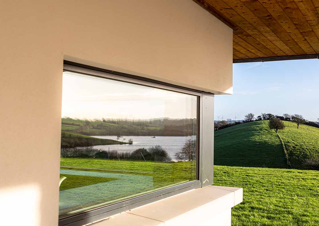 Five years ago, a #fabricfirst trailblazer took a dose of his own medicine – and delivered a family home that combines #climateaction, comfort, cost-effectiveness and resilience in the face of a record-breaking storm.
 mailchi.mp/passivehousepl…
#passivehouse