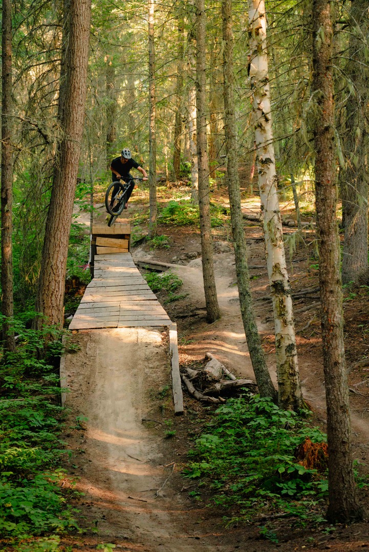 MoveUpPG's tweet image. PG’s trail network is over 100 km strong—and growing! 

Join the Prince George Cycling Club and discover everything from smooth riverside rides to technical singletrack in Pidherny and Otway.

#BikePG #MoveUpPG #RideNorthernBC"