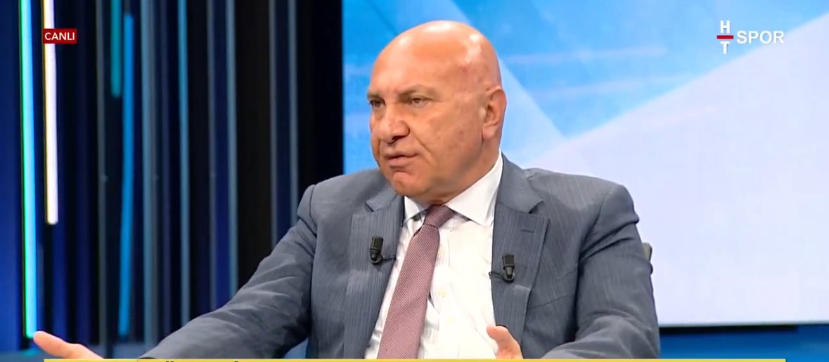 Yüksel Yıldırım: "Fenerbahçe bizi yenemedi diye saldırıya uğradım. Ben buradan Fenerbahçe medyasına teşekkür ediyorum. Benim bedava reklamımı yapıyorlar. Reklamın iyisi kötüsü olmaz. Fenerbahçe medyası benimle uğraştığı sürece ben hep gündem olurum." 

 (🔗HT Spor)