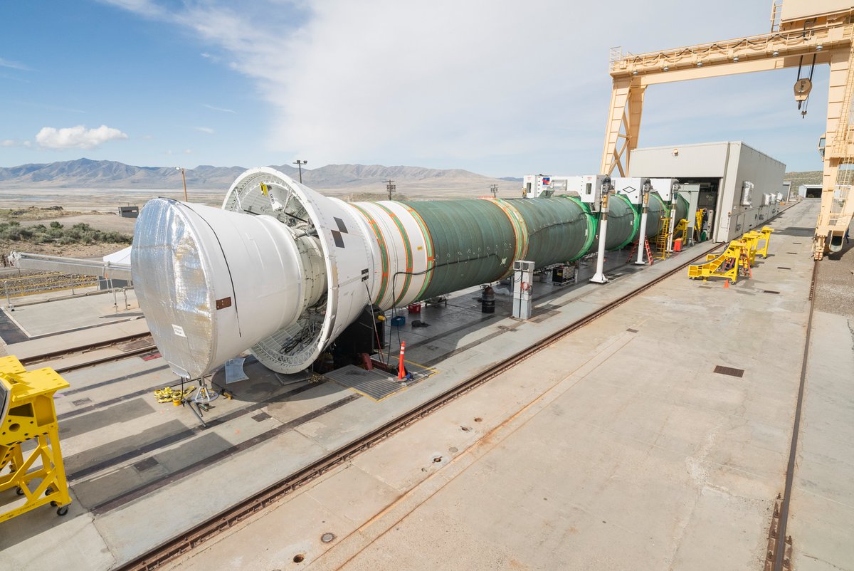 NGCNews's tweet image. On June 26 at 1pm ET, we are static test firing the Booster Obsolescence and Life Extension solid rocket motor – the largest segmented solid rocket booster ever built.