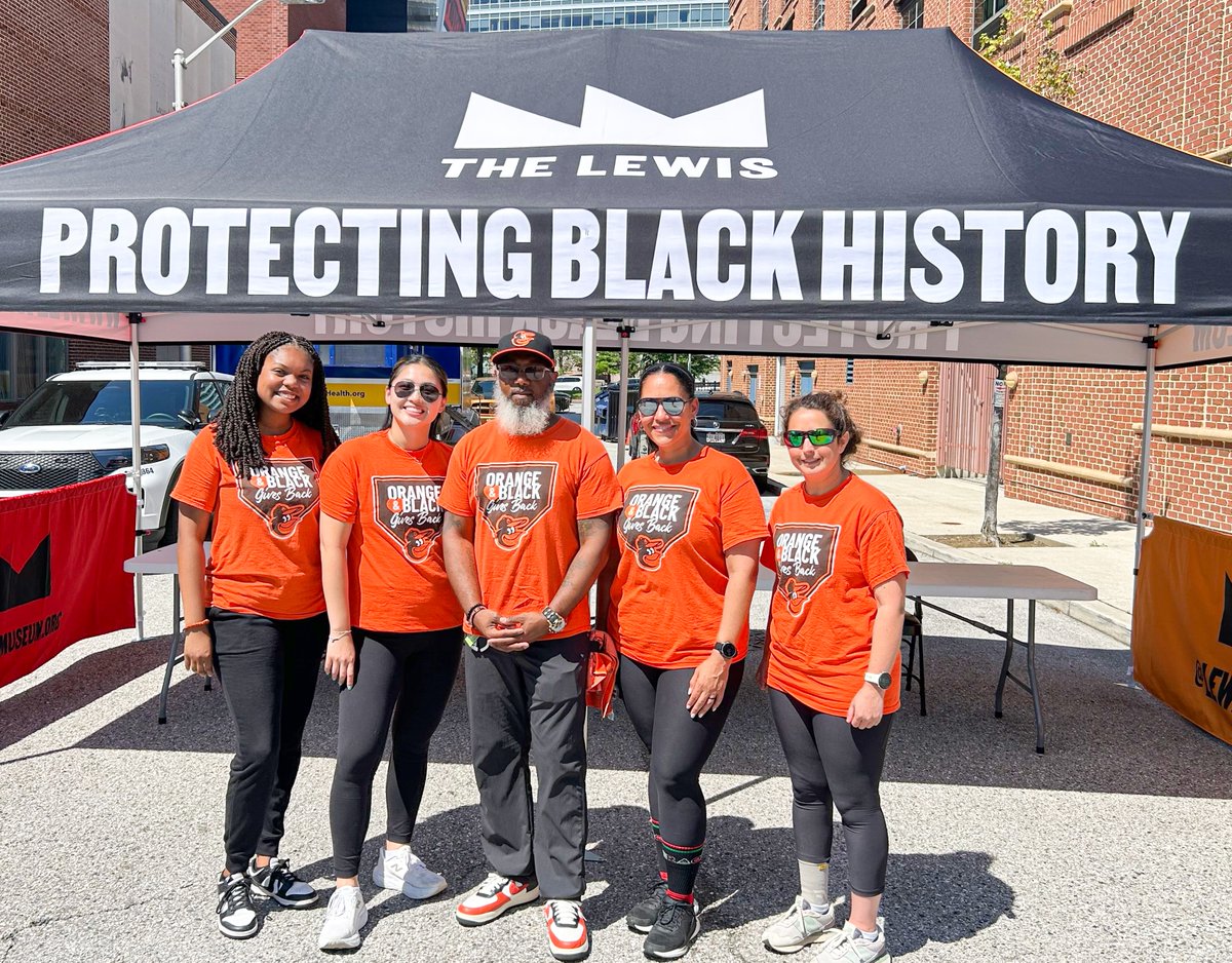 OsCommunity's tweet image. Members of our Orange & Black Gives Back team volunteered at today's Juneteenth event at the Reginald F. Lewis Museum!