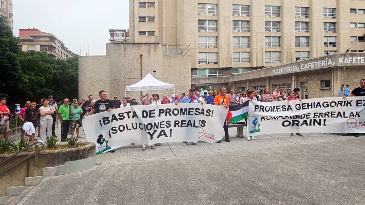 Para exigir cambios en la sanidad y defender que sea «pública, universal, gratuita y de calidad», OPA Herri Plataformak ha celebrado concentraciones en Araba, Bizkaia y Gipuzkoa que han sido respaldadas por los sindicatos ELA, LAB y ESK.
naiz.eus/es/info/notici…
...
#SCPDI