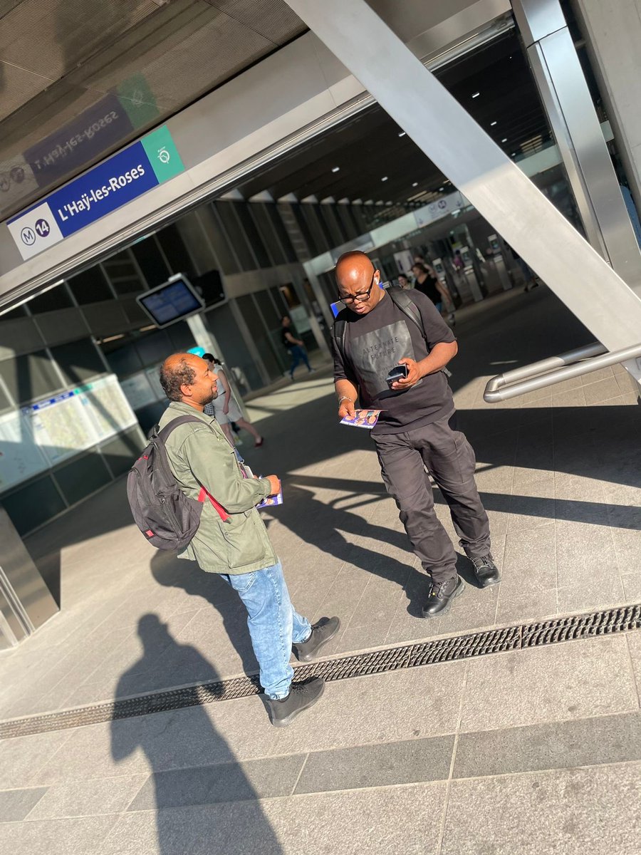 KekeRachel's tweet image. distribution de tracts à l'Haÿ-les-Roses
Venez nombreux le 24 juin à 19h30 au 65 avenue du Président Franklin Roosevelt