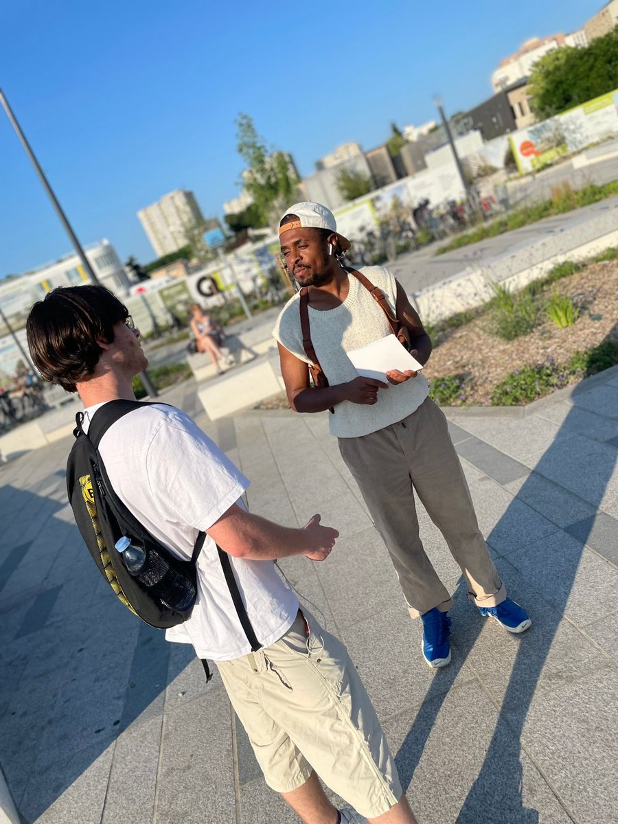 KekeRachel's tweet image. distribution de tracts à l'Haÿ-les-Roses
Venez nombreux le 24 juin à 19h30 au 65 avenue du Président Franklin Roosevelt