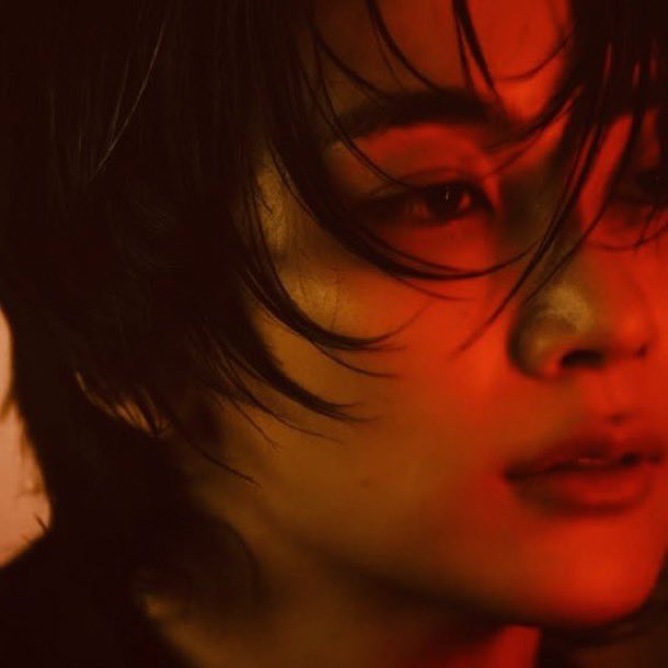 ☎️ Got my number || Jeongcheol fanfic

Seungcheol esperava todas as noites a ligação de Jeonghan, pois sabia que o namorado do mesmo não estaria em casa e poderiam aproveitar a noite do jeito que eles quisessem.
