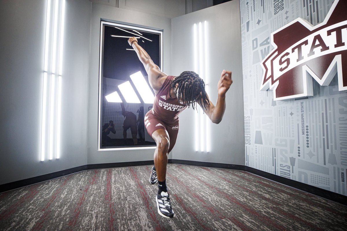 HailStateTF's tweet image. Good luck to these future Bulldogs competing at the Nike Outdoor Nationals & USATF U20 Championships and New Balance Nationals! 🔥
#HailState🐶