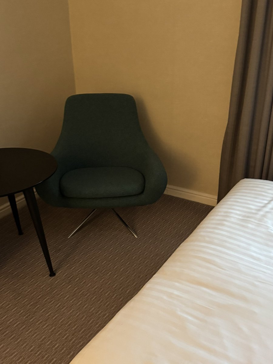 Another hotel room another cuck chair it’s like they know…