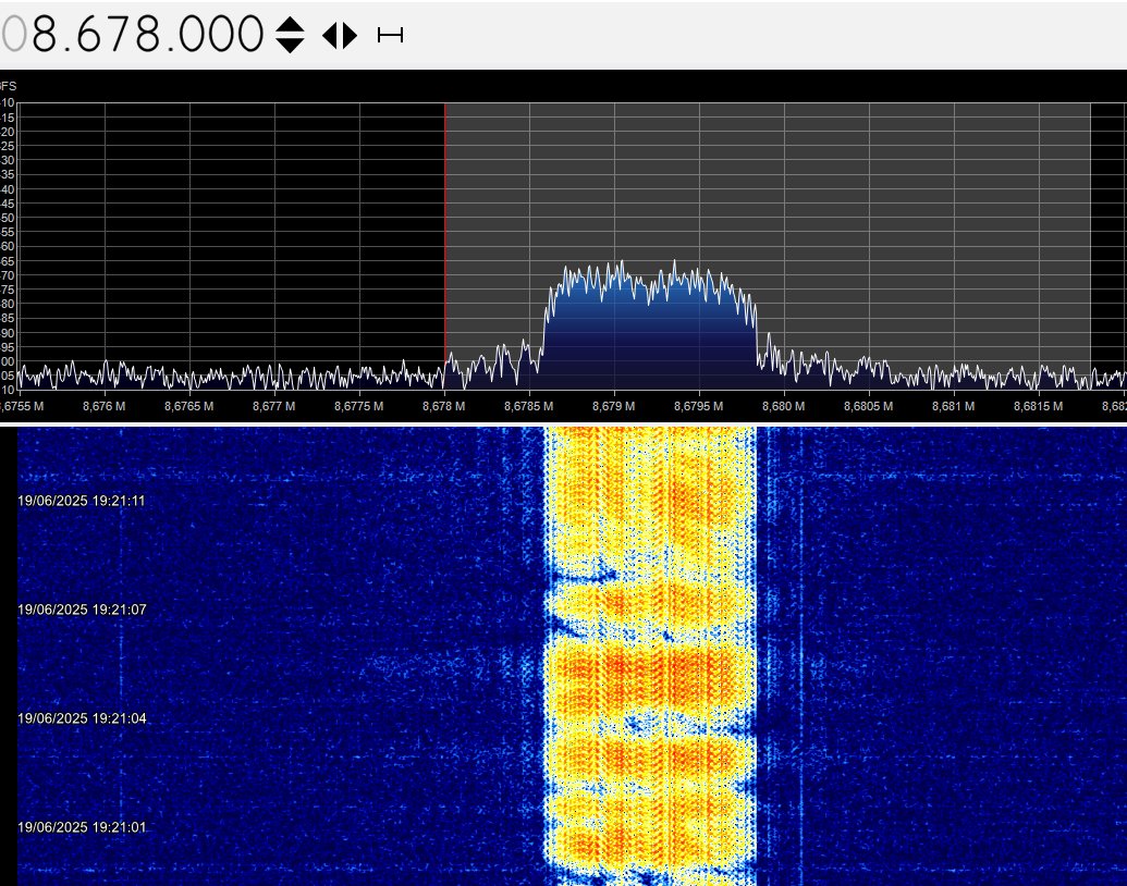 K7al_L3afta's tweet image. i never seen such 1.2kHz psk signal before
#shortwave #sdr #airspy #dx